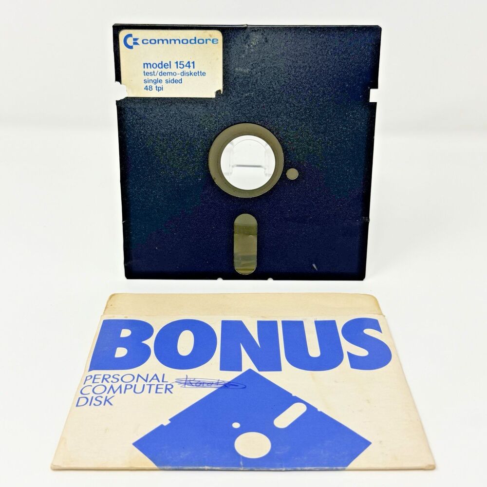 Commodore 1541 Test Demo Diskette 5.25 Floppy Disk With Bonus Sleeve Vintage